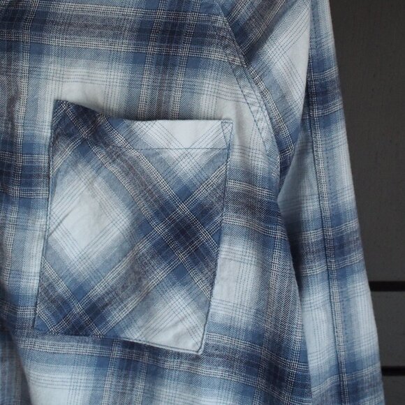 Nobo | Soft Flannel Long Sleeve Plaid Shirt - Picture 4 of 6